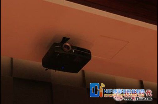 家庭影院投影机