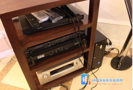 家庭影院音响设备