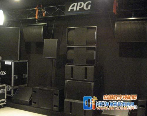 APG Matrix Array 4000 系统音箱