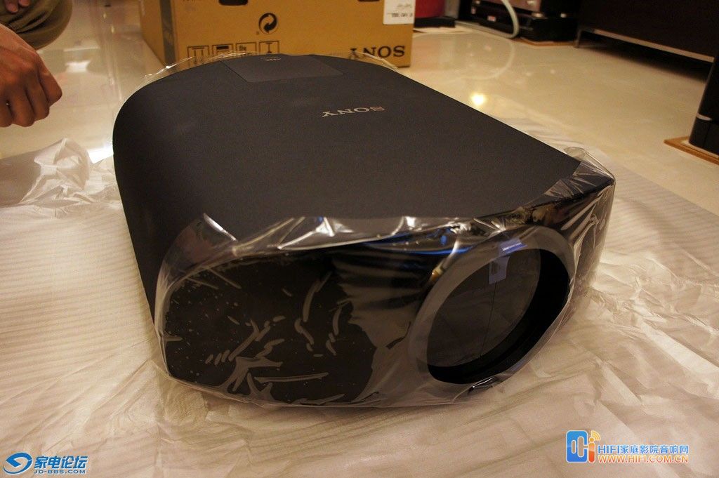 VW1000ES015.jpg VW1000ES015.jpg