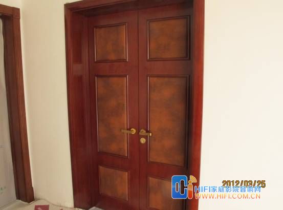 家庭影院木质隔音门