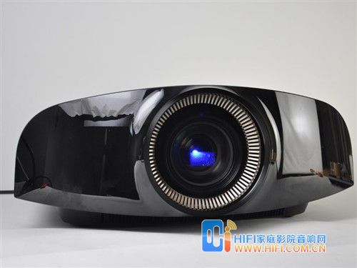  索尼VPL-VW1000ES家庭投影机