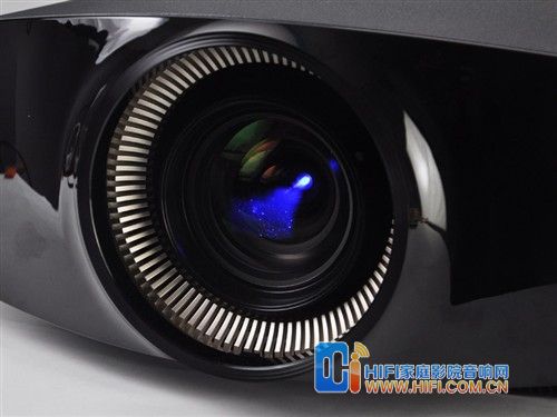  索尼VPL-VW1000ES家庭投影机