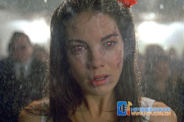 康斯坦丁 地狱神探