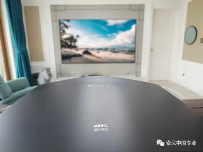 索尼VPL-VW898家庭影院投影机体验