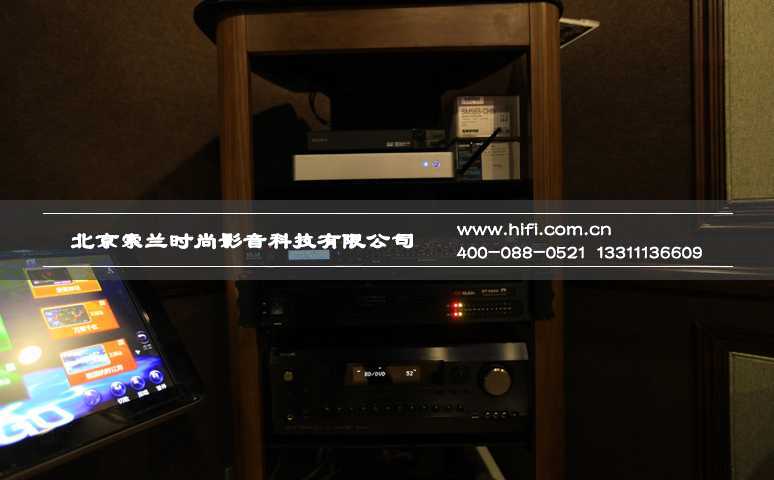 小型家庭影院装修影音室