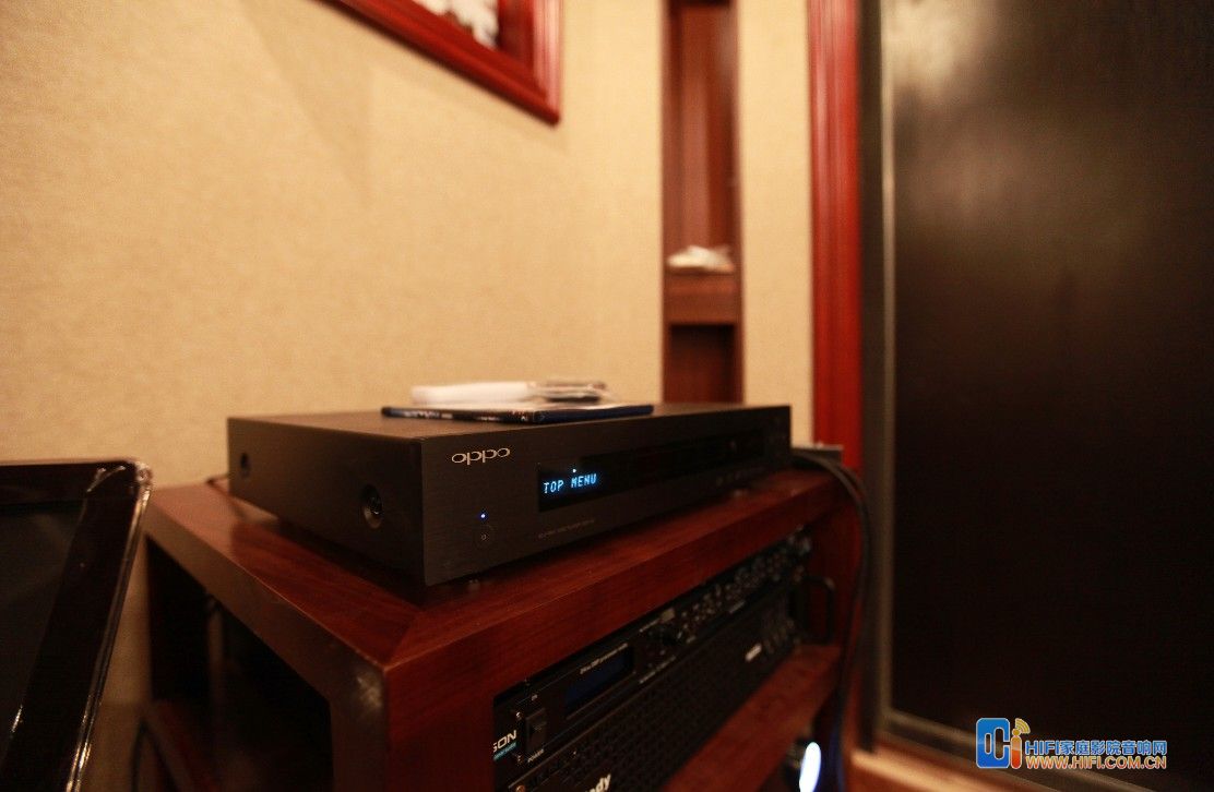 家庭影院音响设备