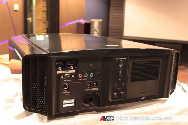 JVC DLA-X380投影机接线端子